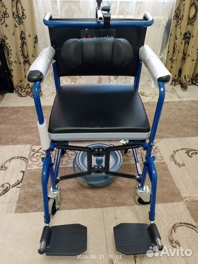 Санитарный стул для детей с дцп