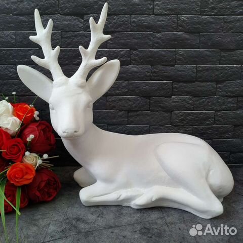 Статуэтка Олень из гипса