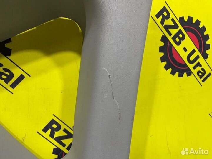 Обшивка стойки задняя левая Kia Ceed Ed хэтчбек