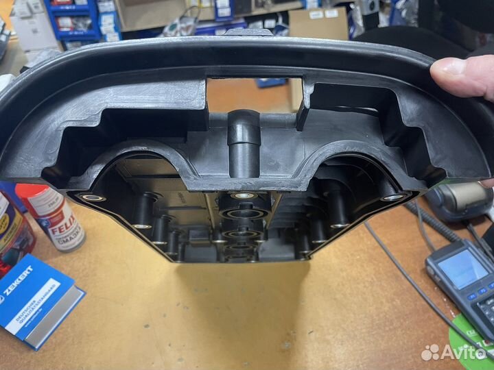 Крышка клапанная Daewoo Nexia дэу нексия 1.5 16кл