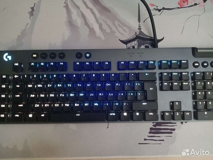 Игровая клавиатура logitech G815