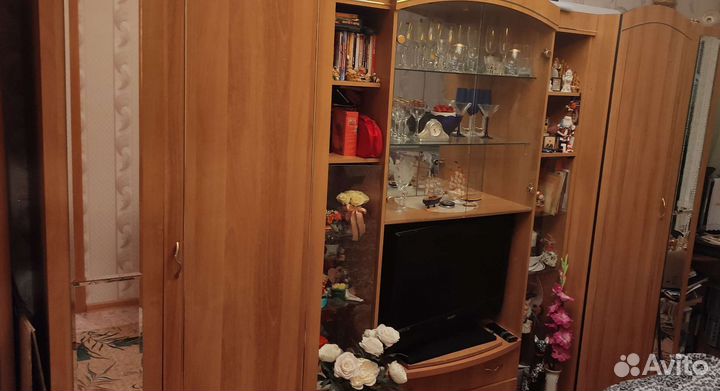 Стенка в гостиную бу