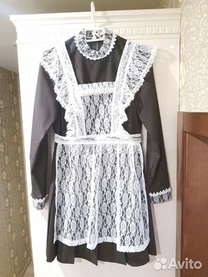 Платье и фартук на последний звонок