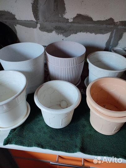Горшки для цветов б/у