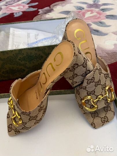 Босоножки женские36