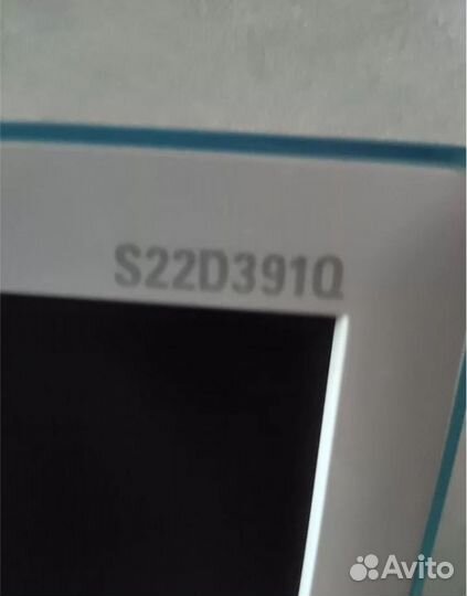 Монитор Samsung S22D391Q (Full HD)