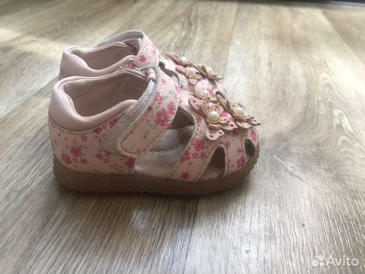Сандали летние детские