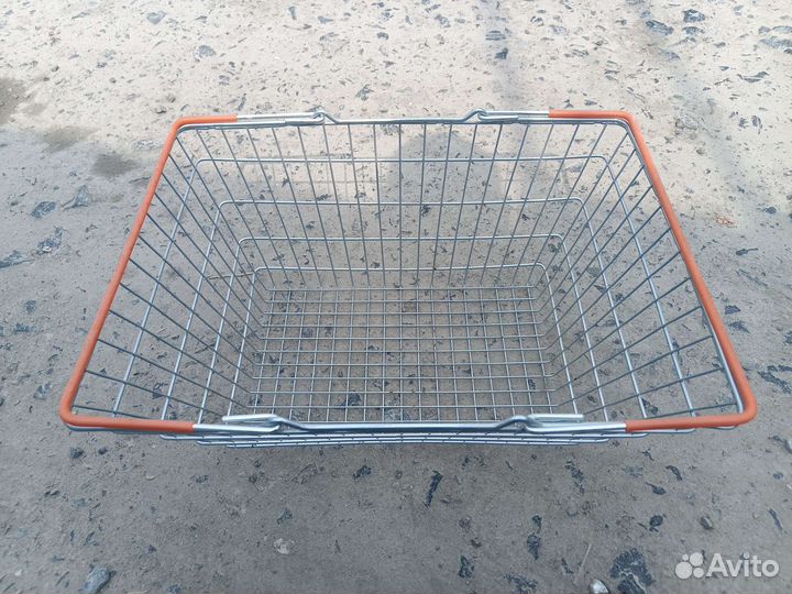 Корзинка металлические состояние новых