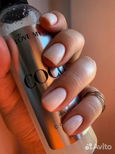 Маникюр с покрытием гель-лаком