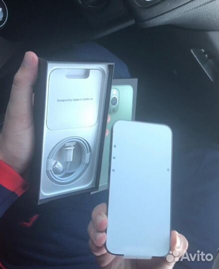 Продам iPhone 13pro 256