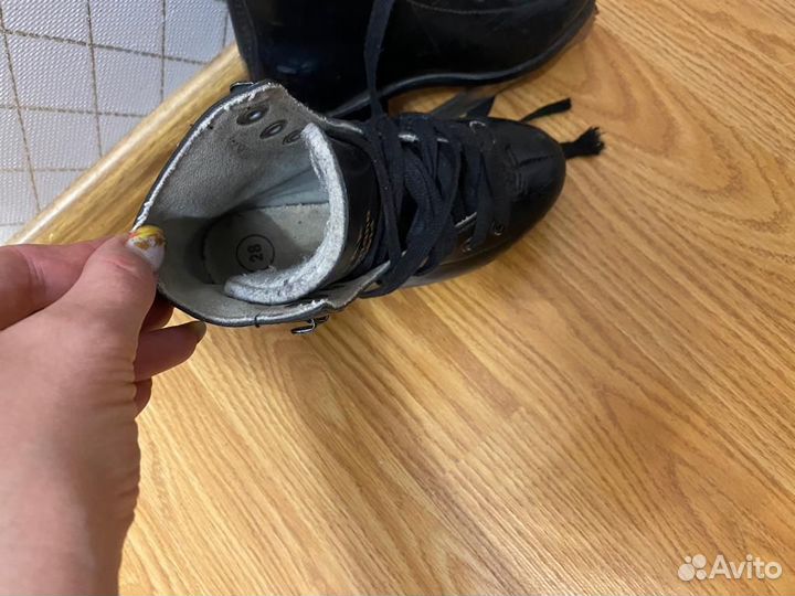 Фигурные коньки graf Montana