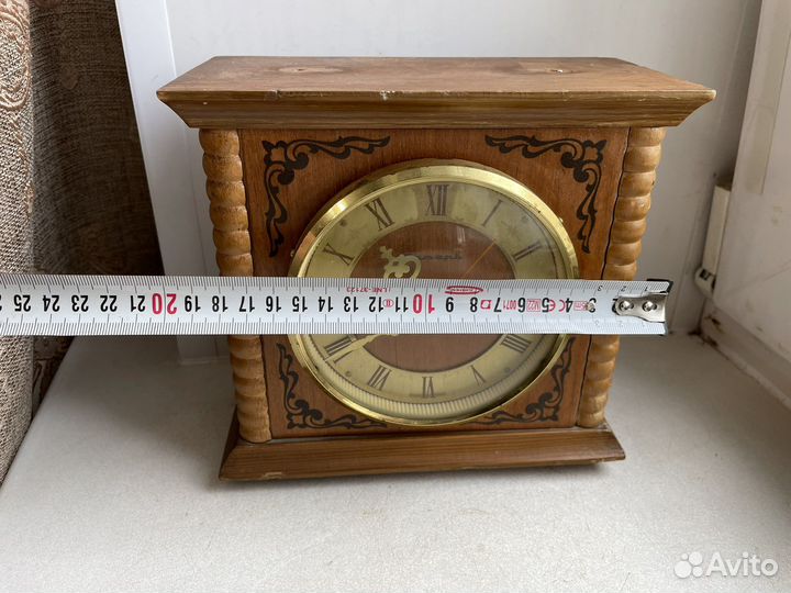 Настольные часы СССР янтарь