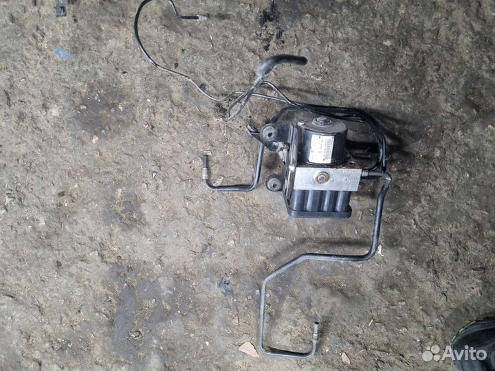 Блок ABS для Mazda3 2003-2009