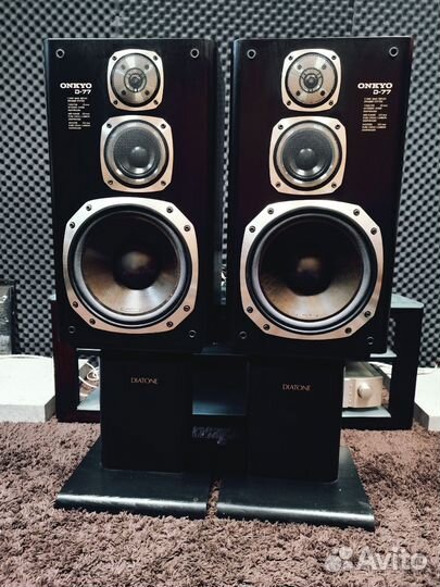 Акустика Onkyo D-77