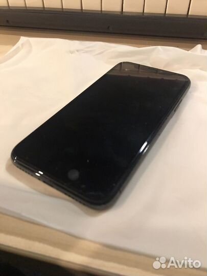 iPhone X, 256 ГБ