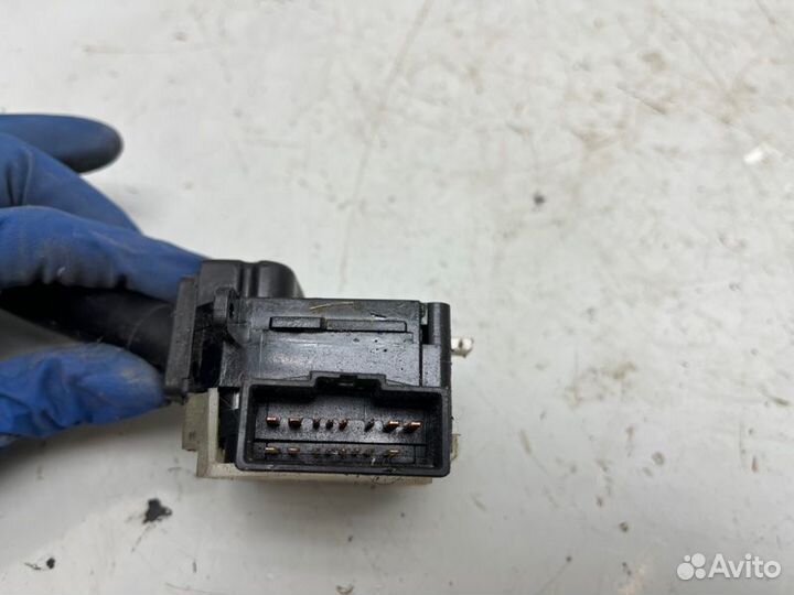 Подрулевой переключатель поворотников Hyundai