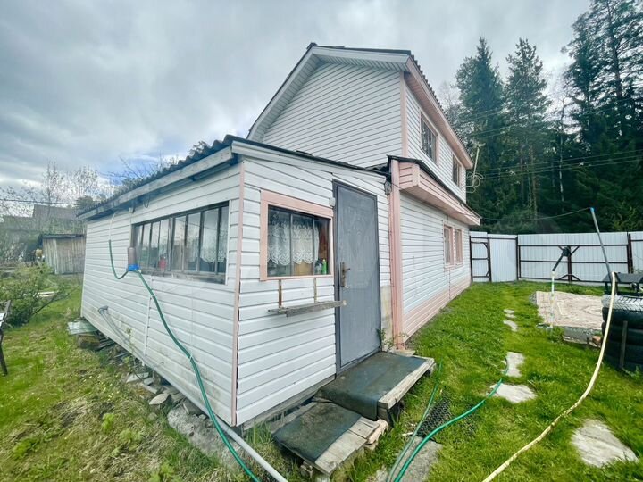 Дом 60 м² на участке 9 сот.