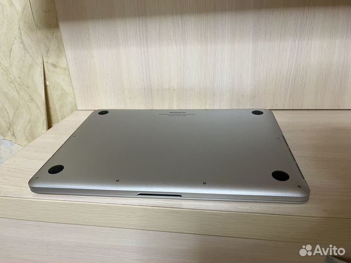 Apple MacBook Pro 13 как новый