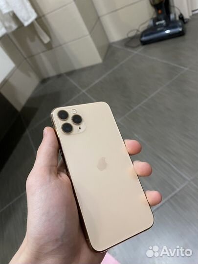 iPhone 11 Pro, 64 ГБ