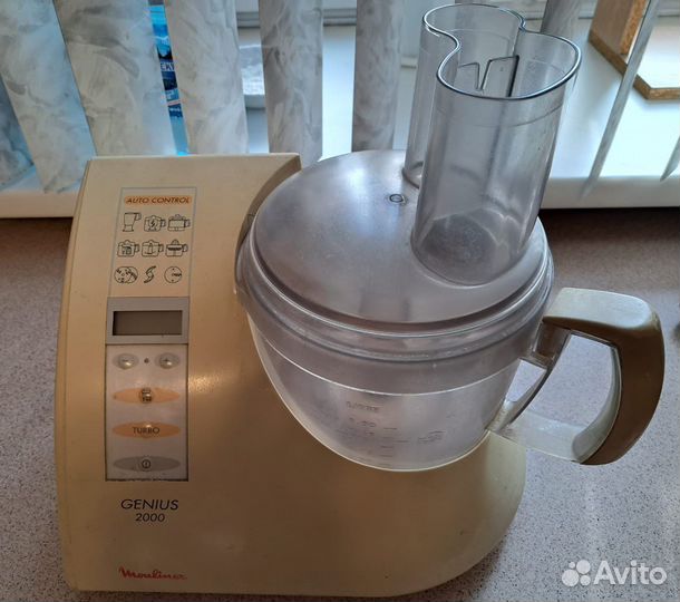 Кухонный комбайн moulinex