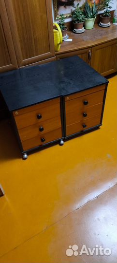 Тумба прикроватная