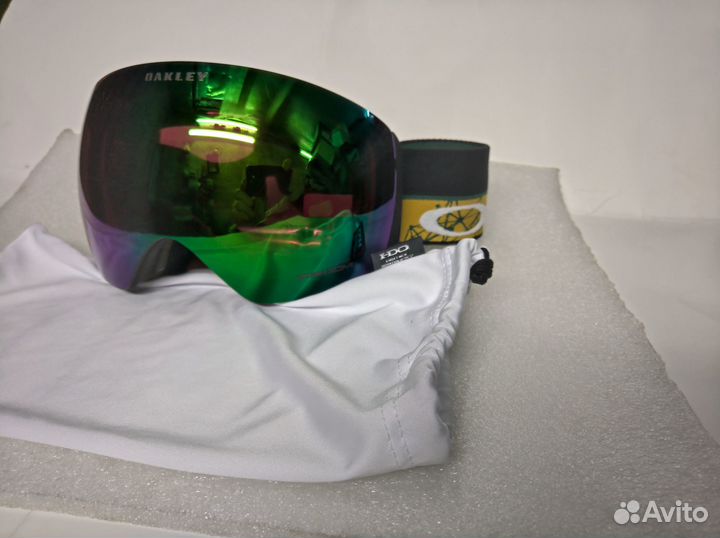 Горнолыжная маска Oakley Flight Deck L/XL