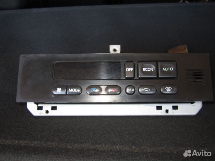 Блок климат контроля на ниссан прерия жой 1998 г