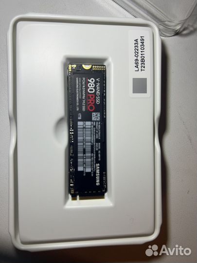 SSD накопитель Samsung 980 PRO M2