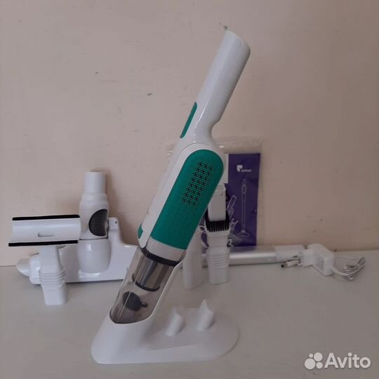 Ручной пылесос KitFort KT-5133 (2 в 1)