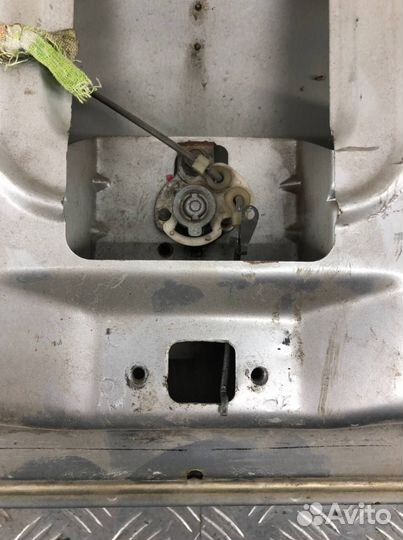 Крышка багажника Дэу Нексия