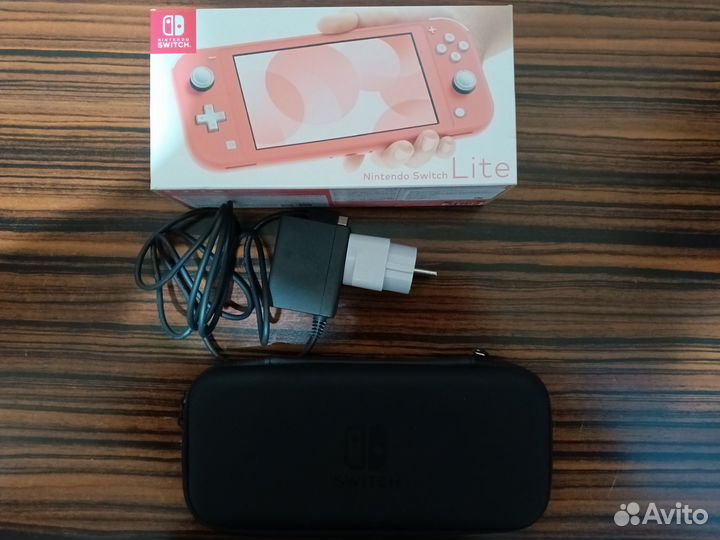 Портативная игровая приставка nintendo switch lite