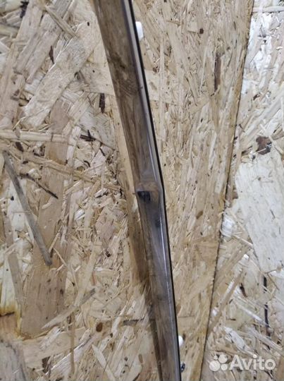 Молдинг крыши правый Nissan Teana j32