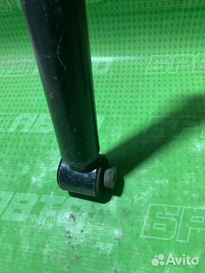 Амортизаторы задние Audi A6 C5 Passat B5