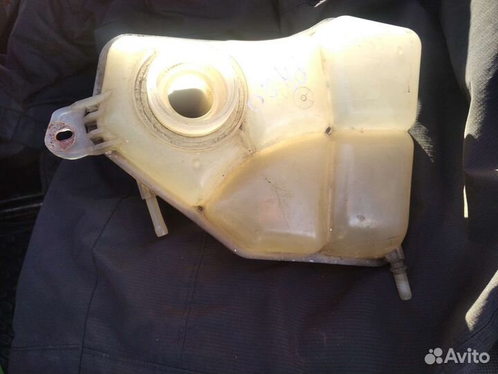 Расширительный бачок на форд фиеста 1,4 tdci