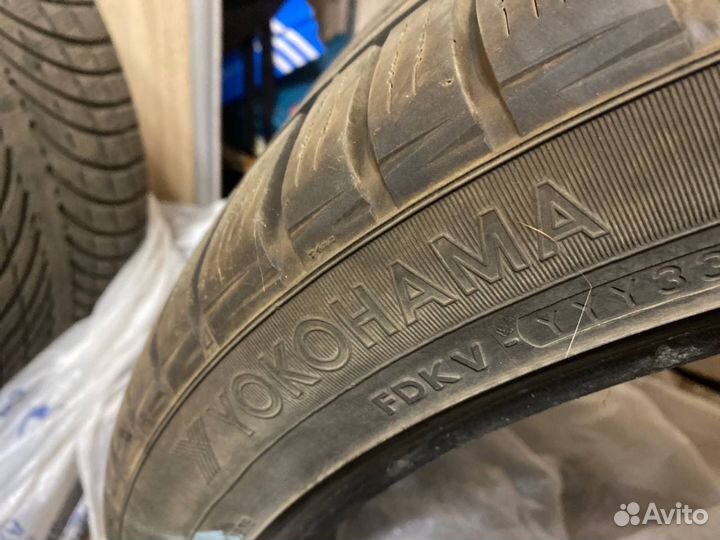 Michelin 4x4 Alpin 295/35 R21
