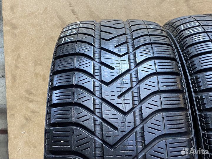 Pirelli Winter 210 SnowControl Serie III 195/45 R16