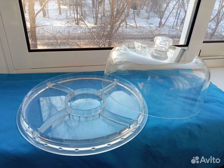 Тортница с крышкой+чайные стаканы