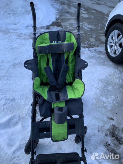 Коляска для детей с дцп