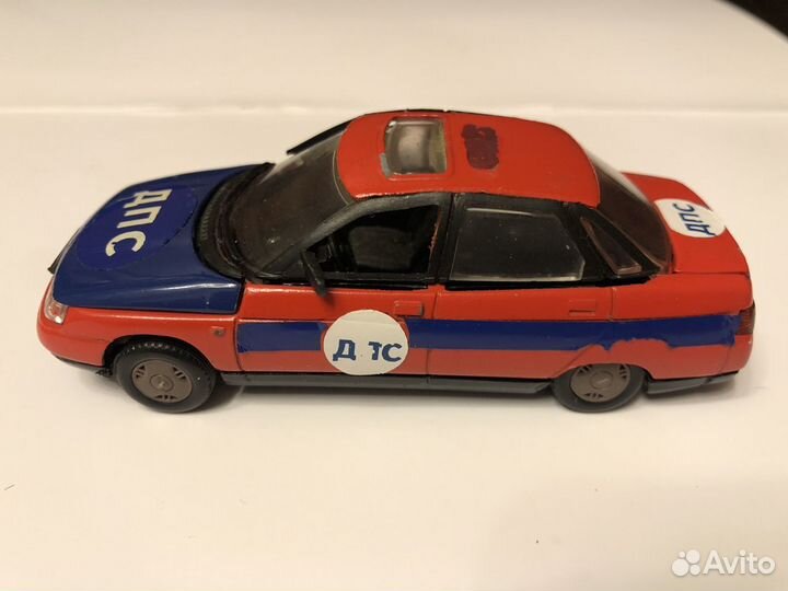 Коллекционные машинки 1 43