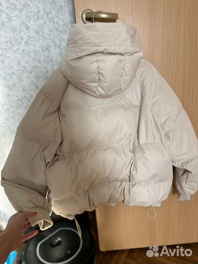 Дутый пуховик женский