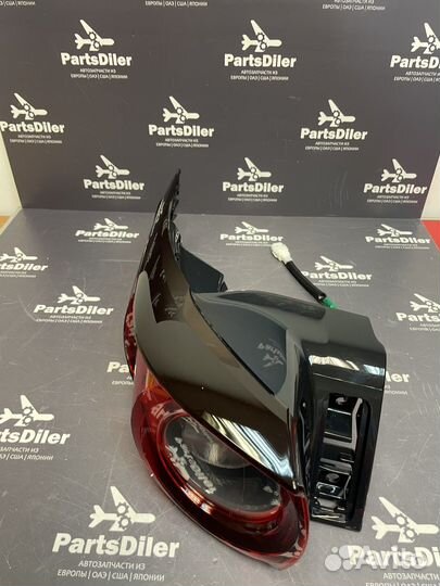 Фонарь задний левый K12351160H Mazda Cx-5