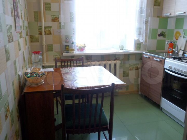 2-к. квартира, 53 м², 3/3 эт.