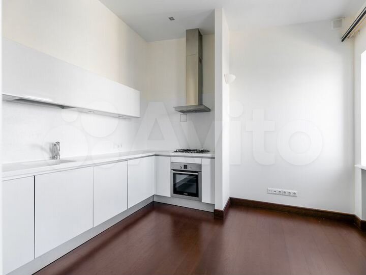 5-к. квартира, 170 м², 7/8 эт.