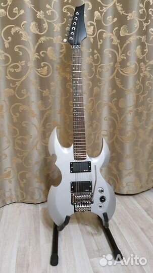 Электрогитара