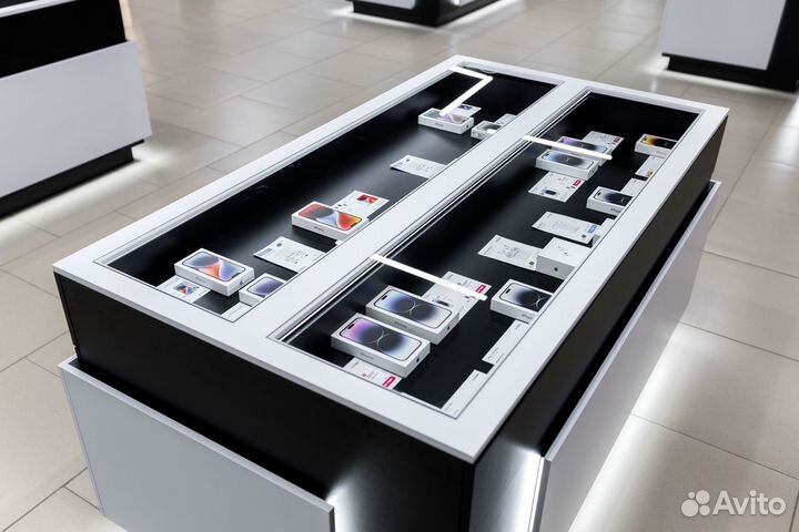 iPhone 13, 256 ГБ