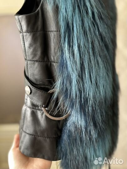 Жилетка меховая женская
