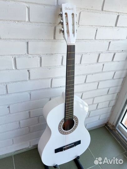 Классическая гитара