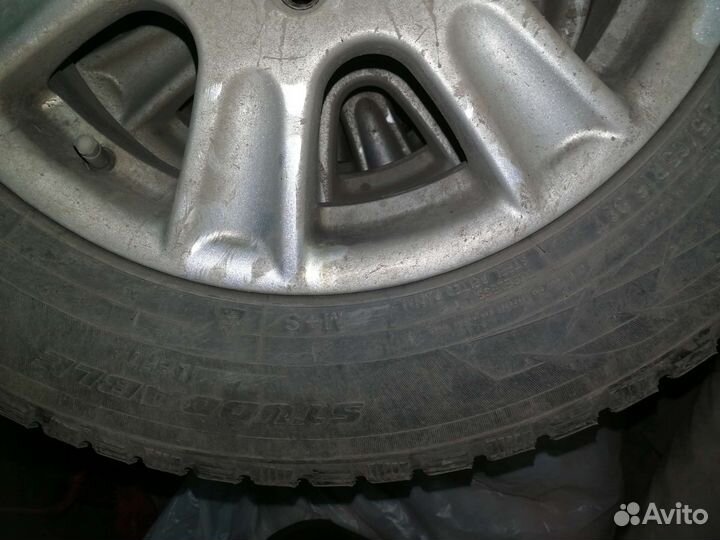 Продам зимние колеса на ниву