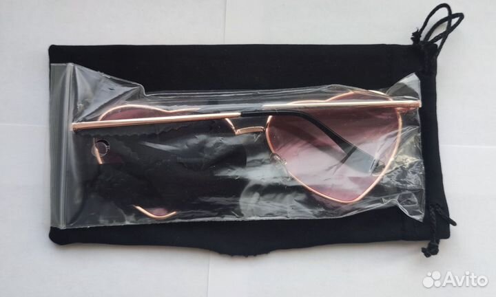 Новые розовые очки сердечки