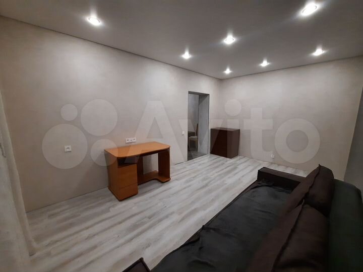 2-к. квартира, 54 м², 7/10 эт.